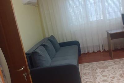 Garsonieră decomandată în Fetești - 3