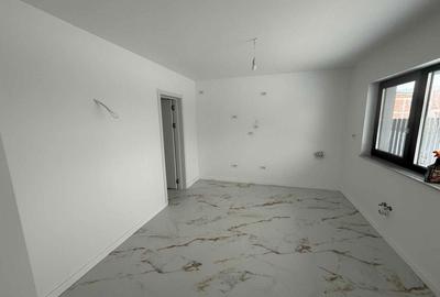 Casă cu 4 camere în Tomești - 6