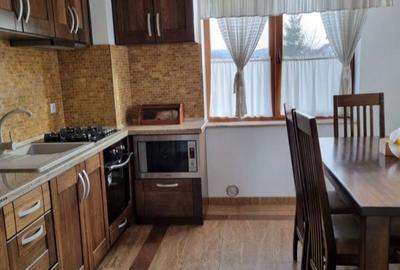 Casă cu 4 camere în Central - 3