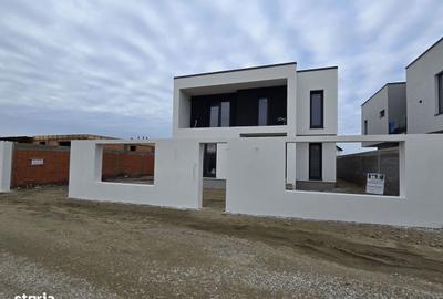 Casă cu 4 camere în Sânmartin - 20