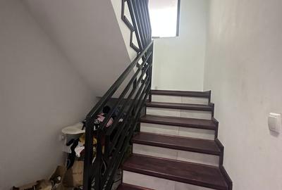 Casă cu 5 camere cu Teren 3784 Mp în Cornești - 11