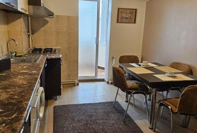 Apartament cu 2 camere decomandat în Piața Centrală - 9