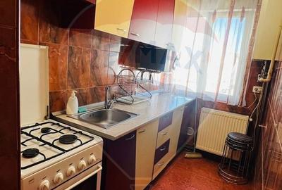 Apartament cu 2 camere semidecomandat, mobilat în Central - 6