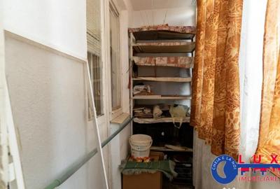 Apartament cu 3 camere decomandat în Pelican - 1