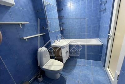 Apartament cu 2 camere decomandat în Ștrand - 8