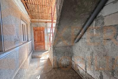 Casă individuală cu 4 camere cu Canalizare în Km 5 - 4