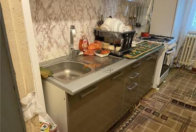 Apartament 2 camere , zona Cartier Sud, decomandat , 54 mp Apartament 2 camere , zona Cartier Sud, decomandat , 54 mp - 4