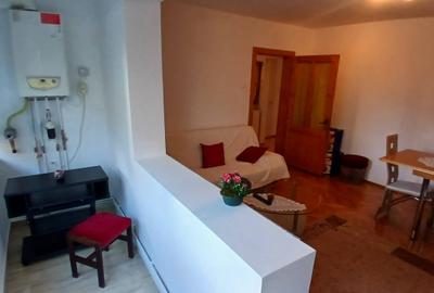 Apartament cu 3 camere decomandat în Central - 6