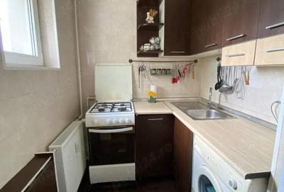 Vand apartament 2camere 48.500 - 4