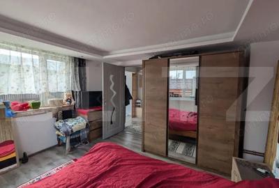 Casă cu Teren 784 Mp în Central - 15