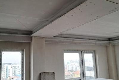 Penthouse cu 5 camere decomandat în Central - 3