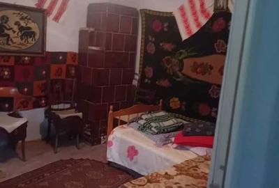 Casă cu 3 camere în Leșile - 4