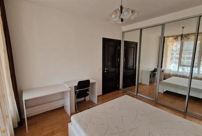 Apartament cu 2 camere semidecomandat în Copou