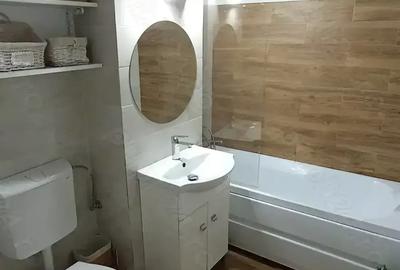 Vand apartament cu spa?iu comercial - 7
