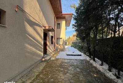 Casă cu 4 camere în Central - 6