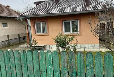 Casă cu Teren 1600 Mp în Cornu - 3