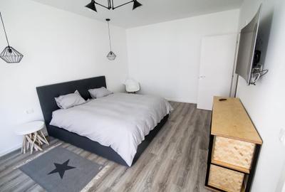 Apartament cu 4 camere decomandat în Barbu Văcărescu - 2
