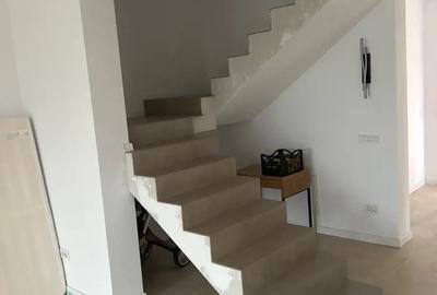 Inchiriez casa tip duplex - 5