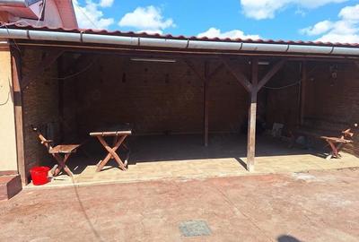 Casă cu Teren 500 Mp în Borș - 2