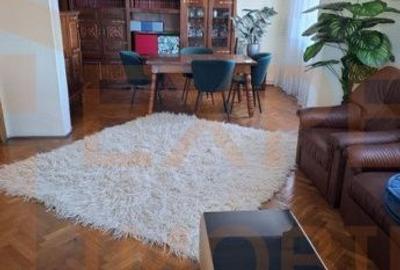 Apartament cu 3 camere în Central - 2