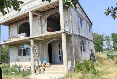 Casă cu 4 camere în Scăești - 10