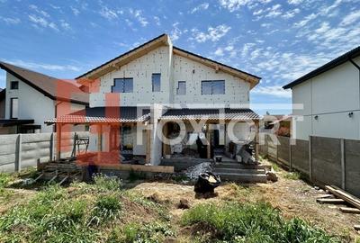 Duplex cu 3 camere în Sânandrei