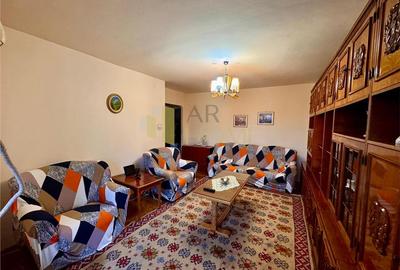 Apartament cu 3 camere decomandat, mobilat în Republicii - 2