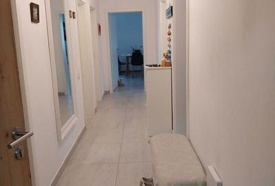 Apartament cu 3 camere decomandat în Bartolomeu - 2