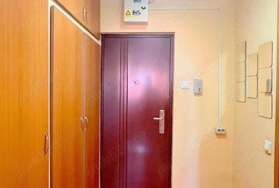 Garsonieră decomandată, mobilată în Favorit - 2