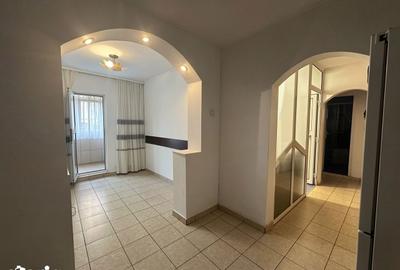 Apartament cu 3 camere decomandat în Ostroveni - 4