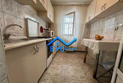 Apartament cu 2 camere decomandat în Dacia