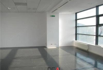 Spațiu comercial, în Barbu Văcărescu - 6