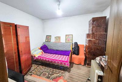 Casă cu 5 camere cu Teren 3382 Mp în Găujani - 11