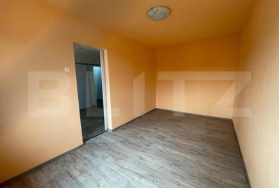 Apartament de vanzare, 2 camere, Dambu 4/4, 35 mp - 3