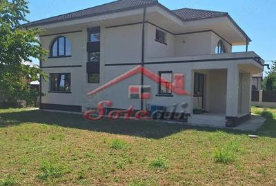 Casă cu Teren 783 Mp în Cornu - 3