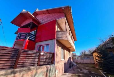 Casă cu 5 camere cu Teren 10000 Mp în Bumbești-Pițic - 17