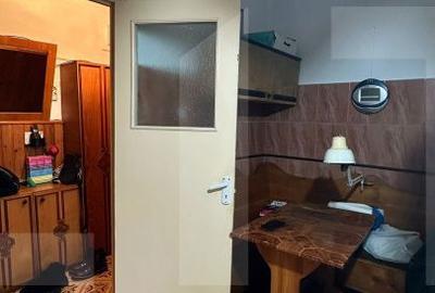 Apartament cu 2 camere decomandat în Pârneava - 10