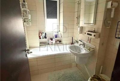 Apartament cu 3 camere decomandat în Aradului - 4