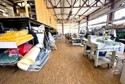 Spațiu comercial, de 584 mp, în Central - 18