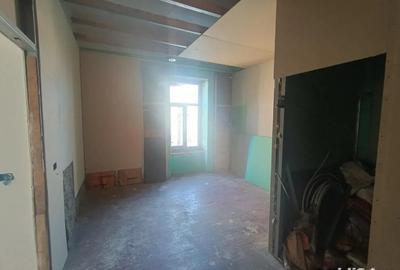 Apartament cu 3 camere decomandat în Ultracentral - 3