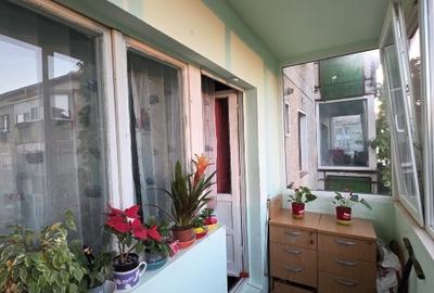 Apartament cu 2 camere decomandat în Lipovei - 2
