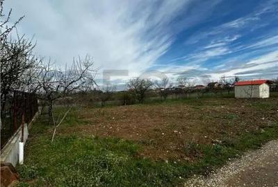 Teren de 626 mp, în Rontău - 2