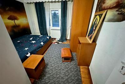 Apartament cu doua camere decomandat - Nicolina - 54mp - 1986 - 2