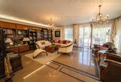 Casă cu 9 camere cu Canalizare în Crevedia - 13