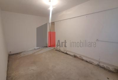 Apartament cu 4 camere decomandat în Tineretului - 5