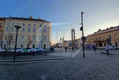 Apartament cu 4 camere semidecomandat în Central - 2