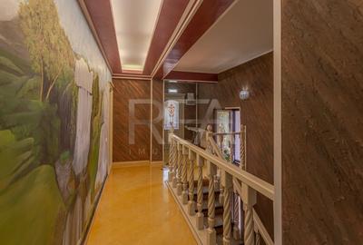 Casă individuală cu 5 camere cu Canalizare în Apărătorii Patriei - 3