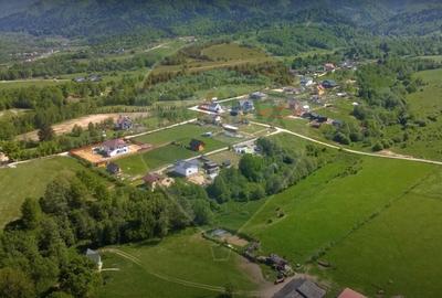 Teren Construcții intravilan de 1000 mp, în Glăjărie - 2