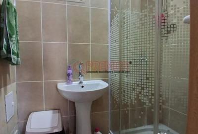 Garsonieră decomandată în Cantemir - 1