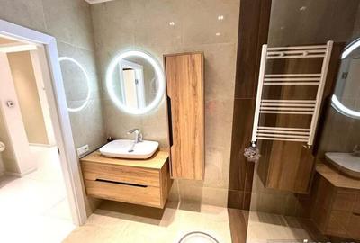 Apartament cu 2 camere decomandat în Zorilor